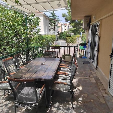 Apartments Vekic Макарска Екстериор снимка